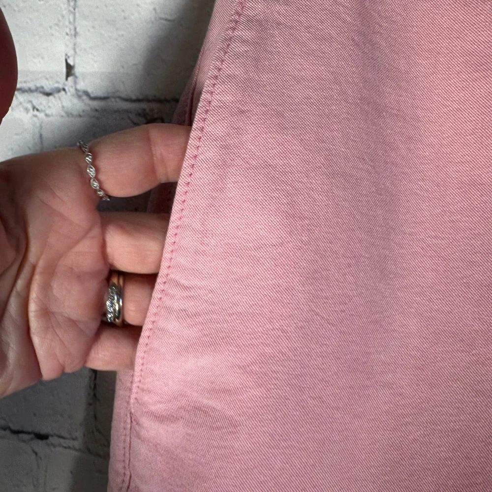 Banana Republic Aiden‎ Slim Fit Pink Cotton Chino Shorts Mens 30 NWT
